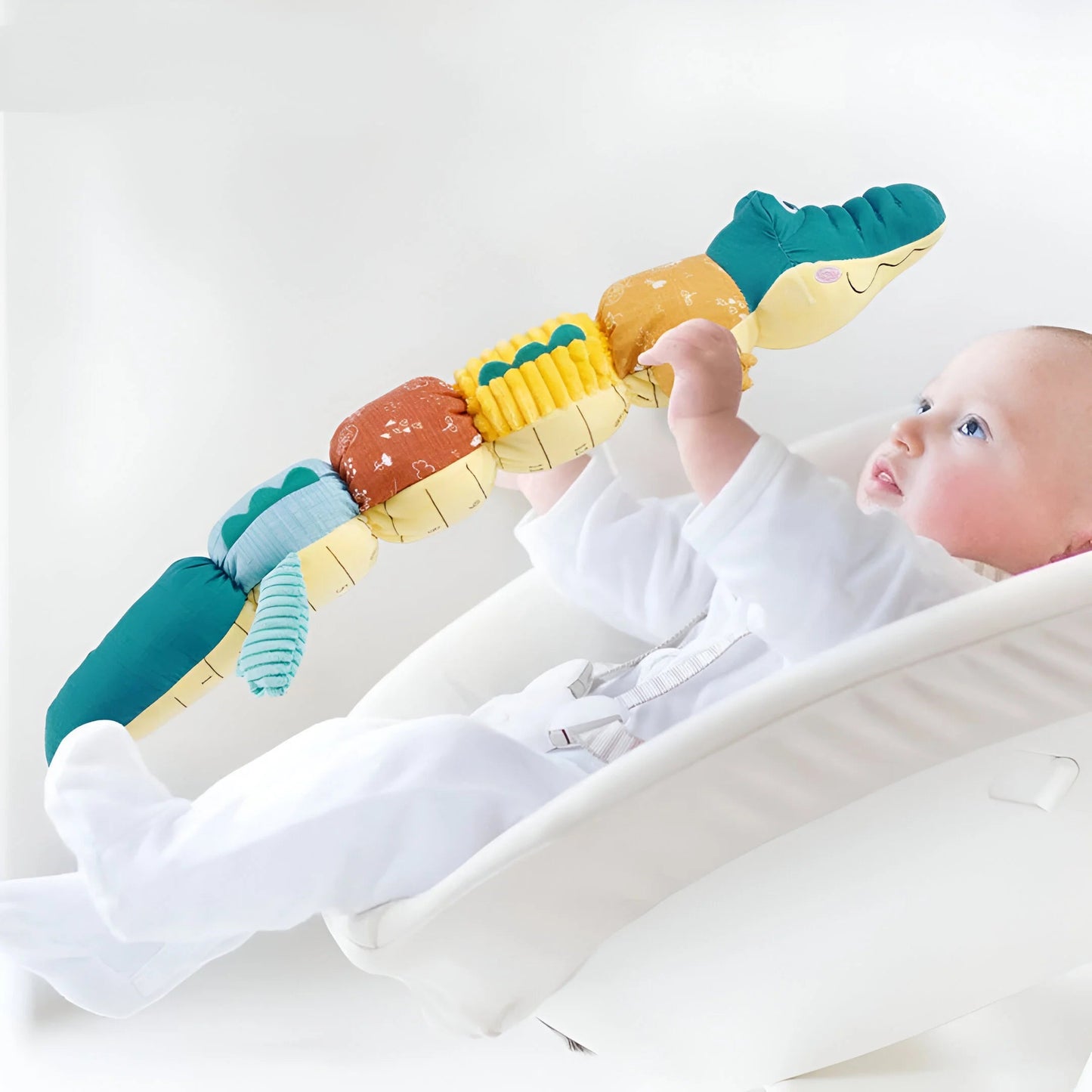 CuddleBuddy – rattle toy for babies