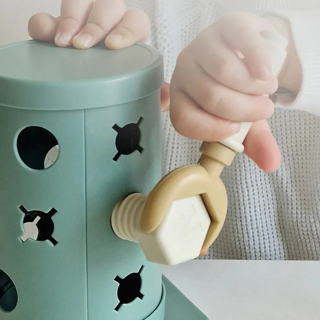Montessori screw game set for little tinkerers